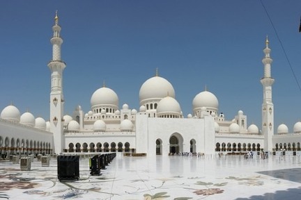 رمز المسجد في المنام للعزباء